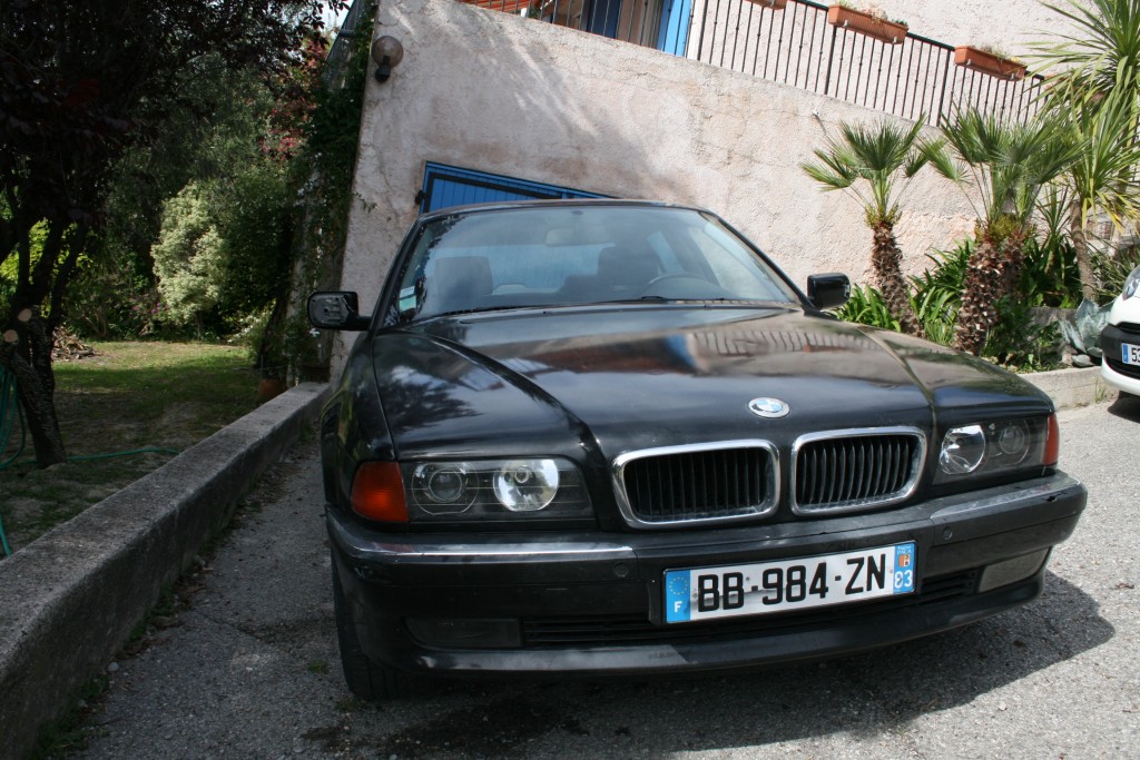 Bmw акула 735